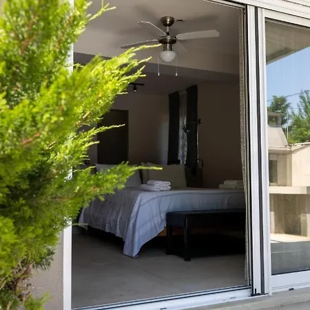 Villa Gyra - Seaview Fivos With Private Pool *