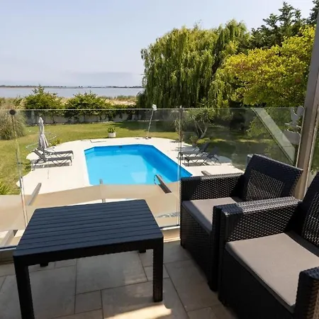 Gyra - Seaview Fivos With Private Pool Lefkáda