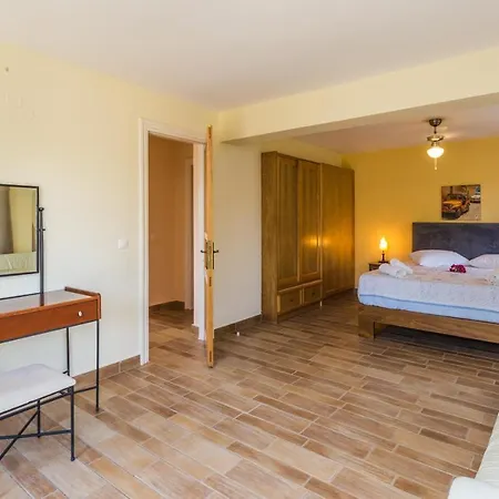 Villa Seaview Fivos With Private Pool By Lefkadastay